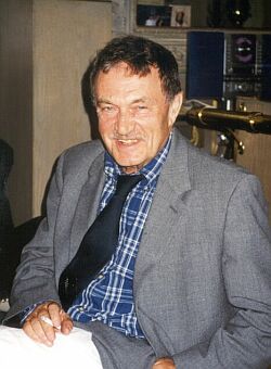  Василий Аксенов 